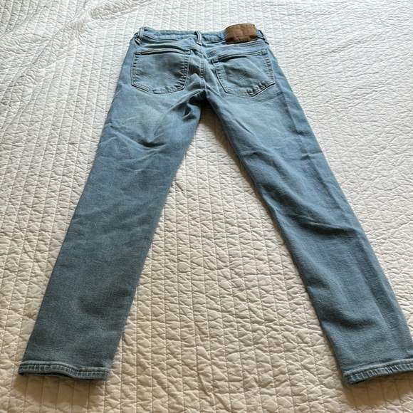 AMERICAN EAGLE AIRFLEX+ jeans. Men’s /boys size 26x28. Light wash. Pockets - Picture 3 of 12
